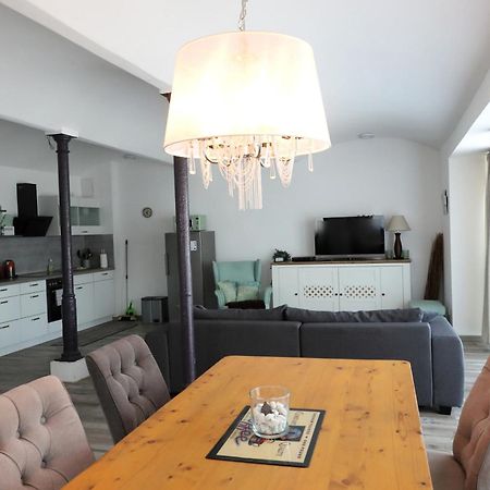 Ferienwohnung Gut Kuhfs Grosszossen Exterior foto